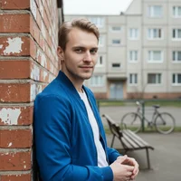 Максим